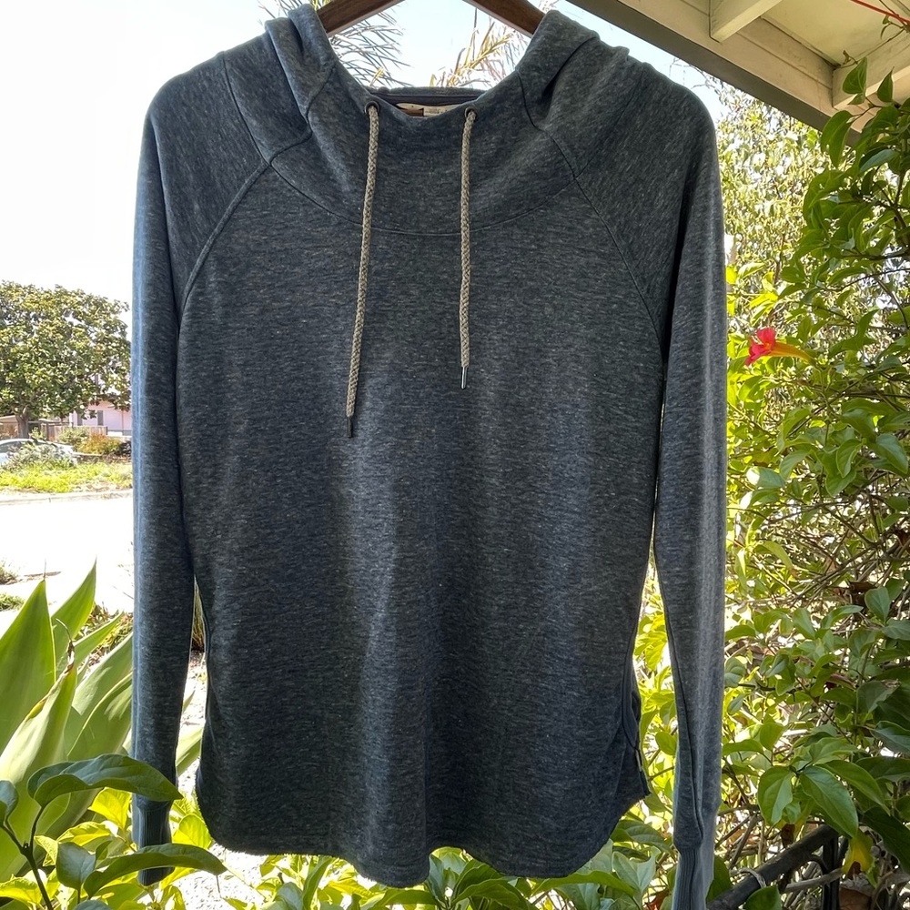 Toad & Co organic cotton raglan pullover hoodie EUC